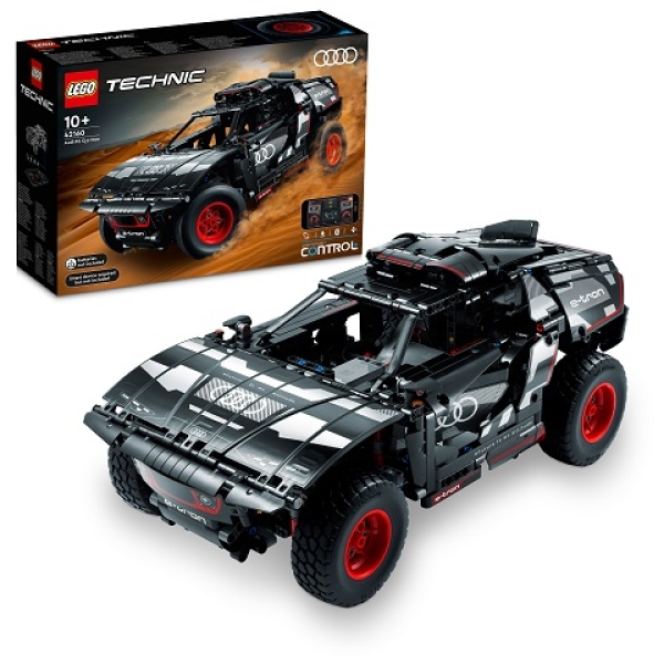 LEGO 42160 Audi RS Q e-tron